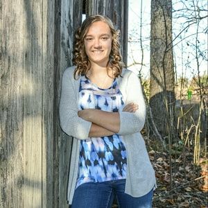 Meet your Posher, Katelyn